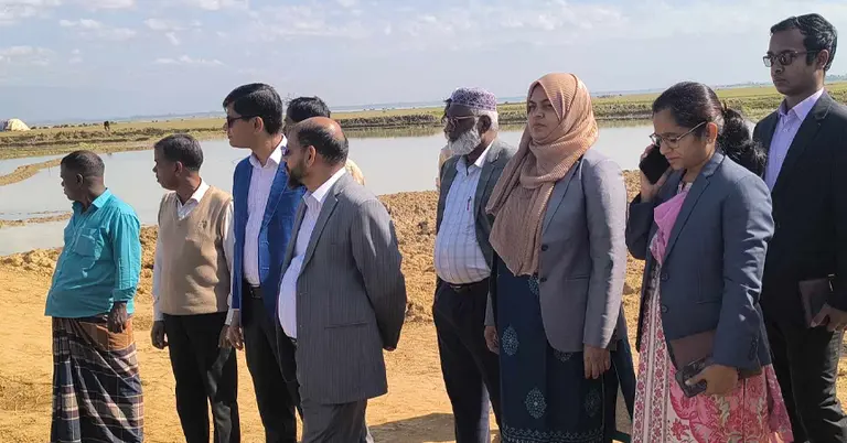 বাঁধ নির্মাণের কাজ শুরু